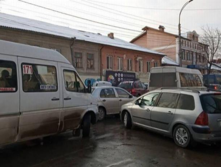 Митинг «шоровцев» привёл к образованию больших пробок в столице 