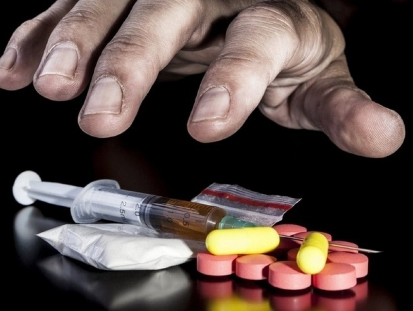 Число потребителей наркотиков в Молдове в десять раз больше, чем указано в официальных данных
