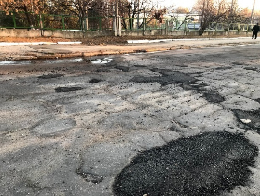 В Кишиневе завершен позорный «ремонт» дороги на Чеканах