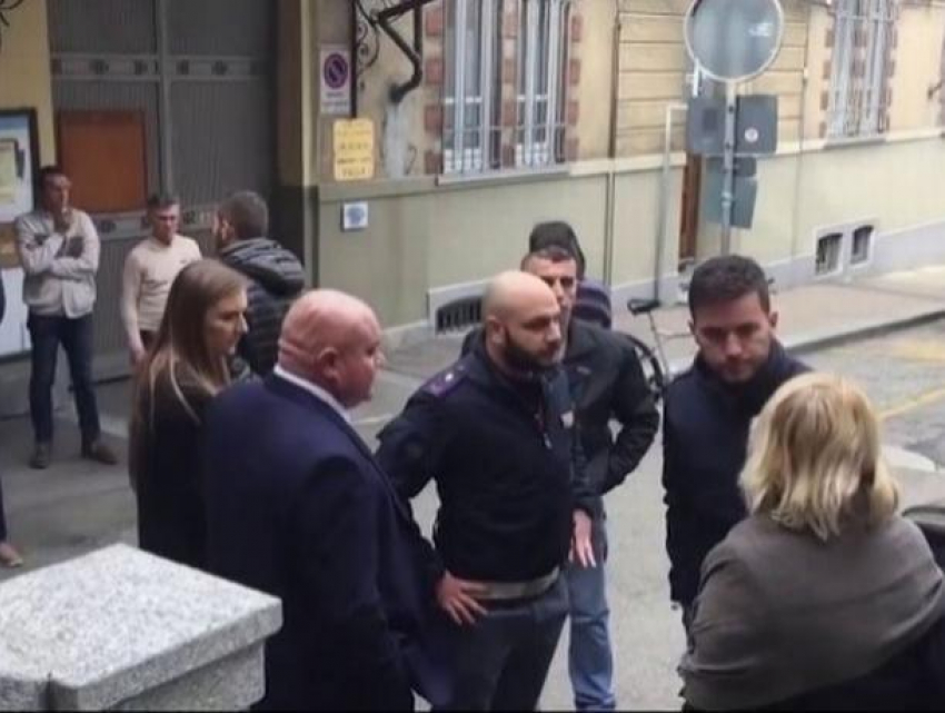 Люди Шора предложили молдаванам из Италии вернуться домой, а не «подтирать задницы»