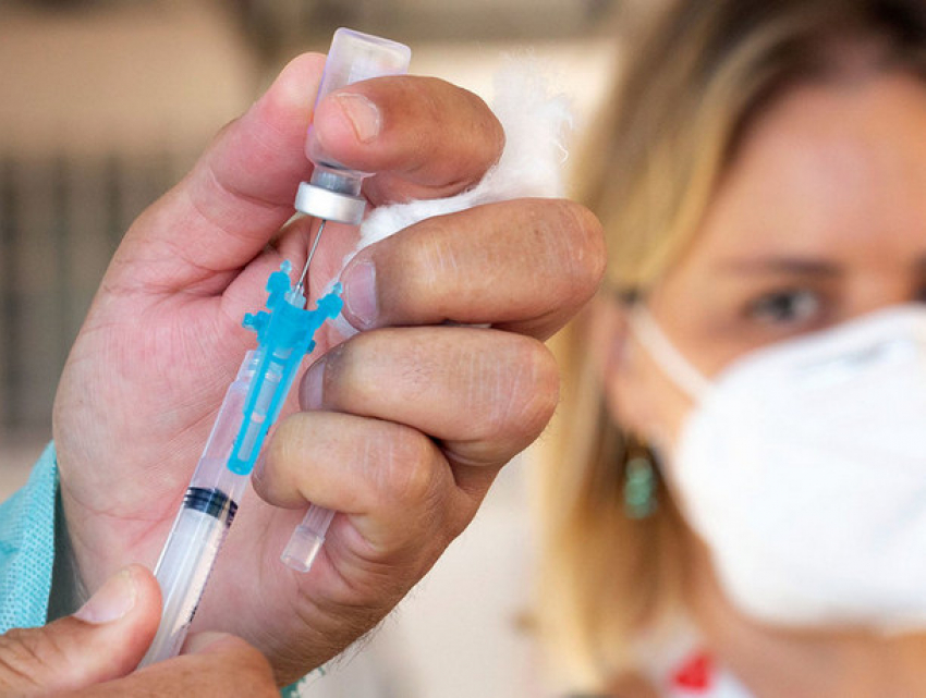 В Молдове выявлено 652 новых случая COVID-19