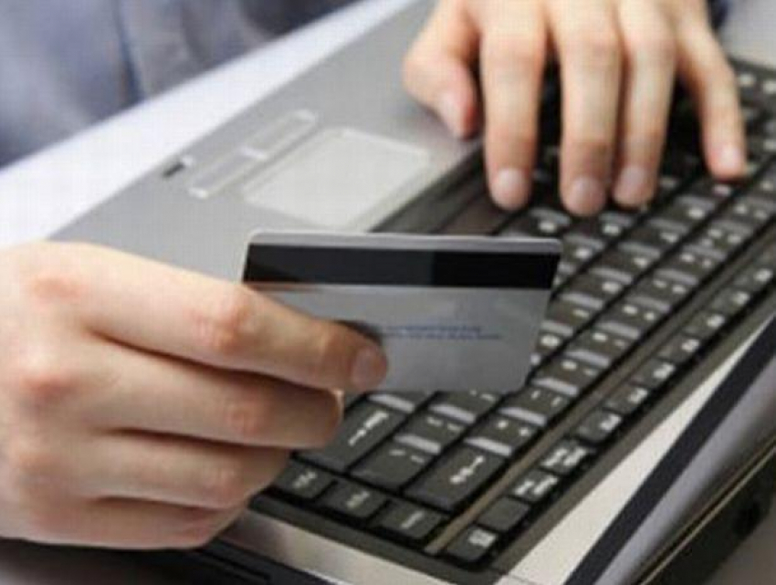 Жителей Молдовы, совершающих онлайн-покупки, обяжут уплачивать налог
