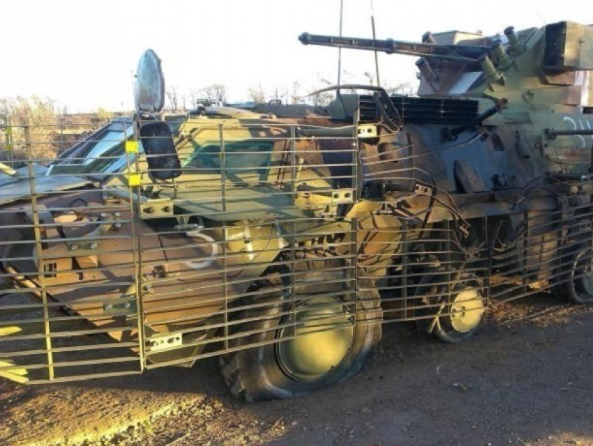 Украинская армия понесла новые потери в Донбассе: военные подорвались на своей мине