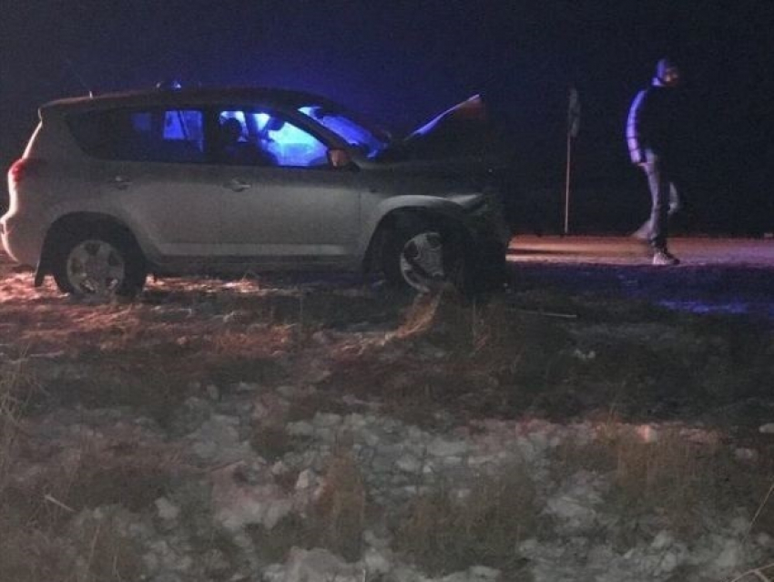 Автокатастрофа под Яссами: шестеро граждан Молдовы ранены, водитель-румын погиб
