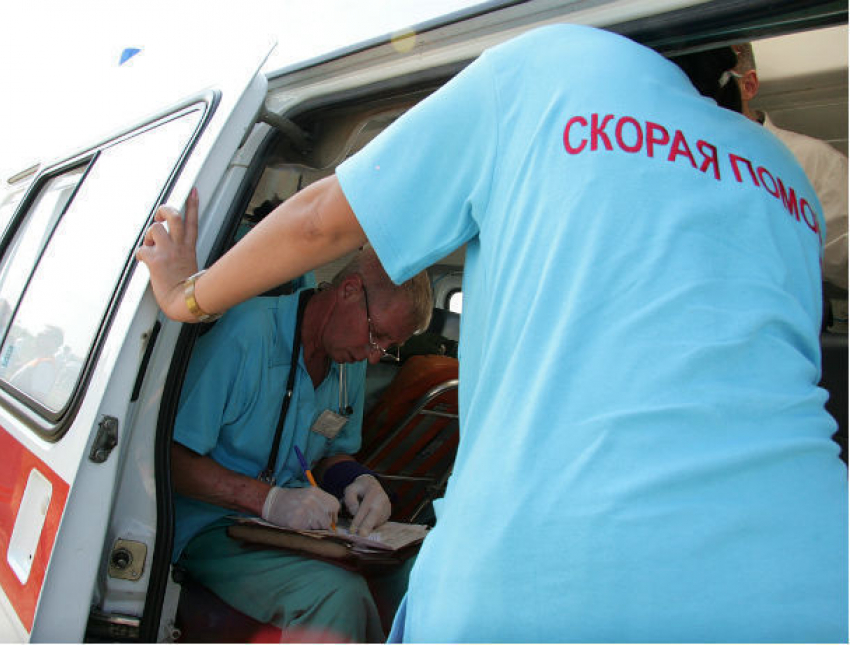 Молодая молдаванка скоропостижно скончалась в автомобиле подруги в Ленинградской области