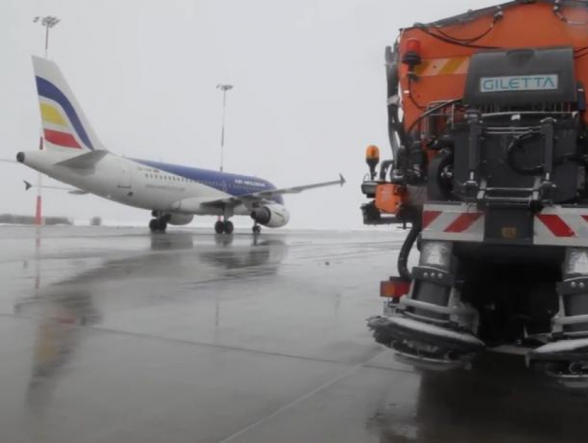 Международный аэропорт Кишинева четвертый день не может нормально работать