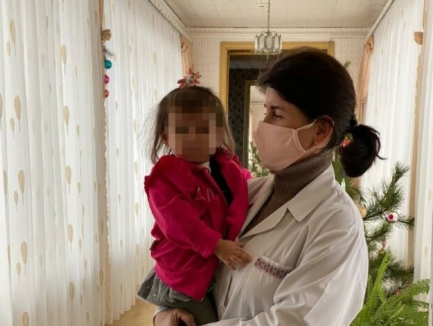 Женщина из Молдовы отдала на Украине собственного ребенка попрошайке