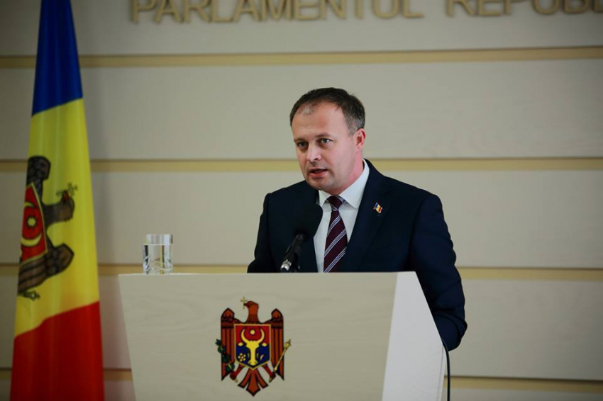 Канду: Аккредитованные в Молдове послы против досрочных выборов