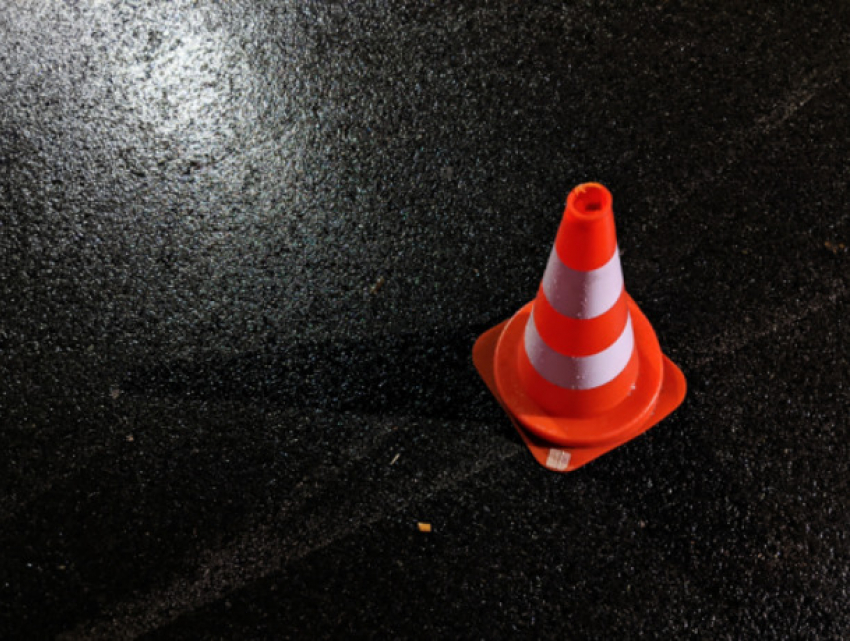 Момент наезда автомобиля на пешехода попал на видео