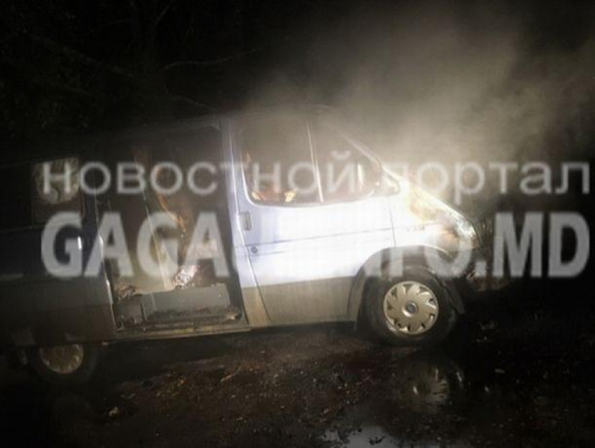 В Чадыр-Лунге злоумышленники намеренно сожгли чужой автомобиль, сумма ущерба составила 80 тысяч леев