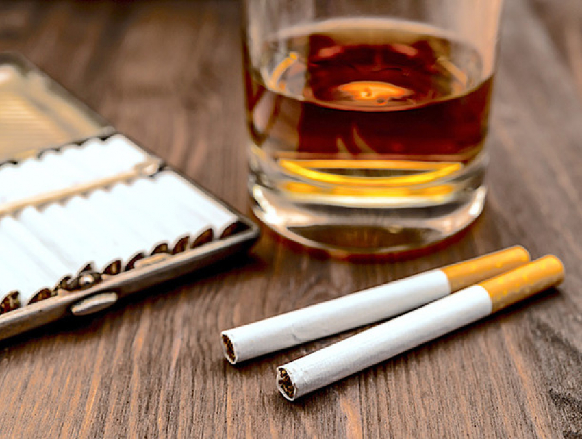 Табак и спирт: рост налогов для торговых точек до 80% с нового года