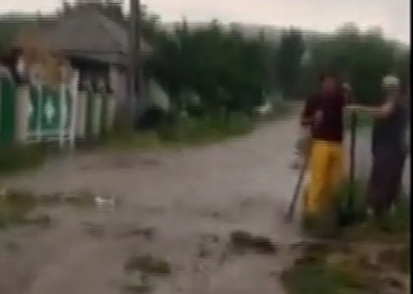 В Хынчештском районе оказались затопленными некоторые хозяйства