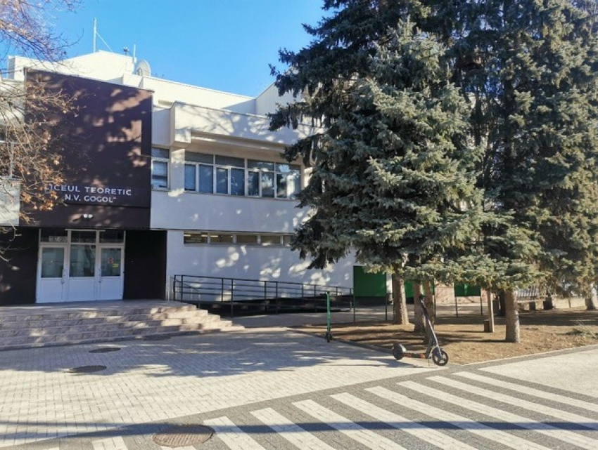 В школах Молдовы хотят изменить учебные программы