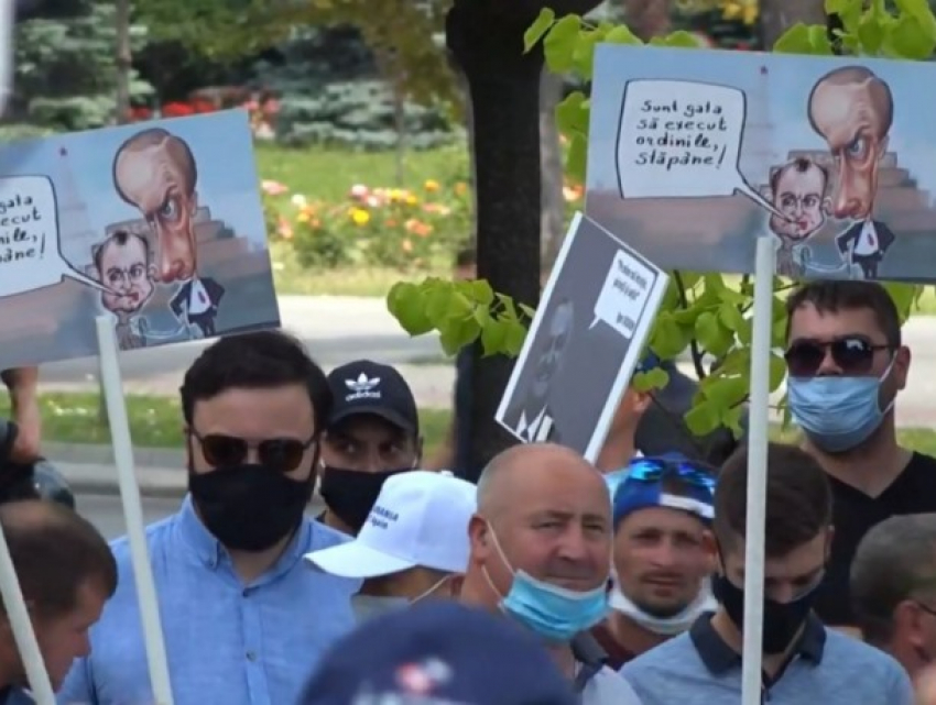 Воскресный протест маргиналов в Кишиневе провоцирует новые потенциальные очаги коронавируса