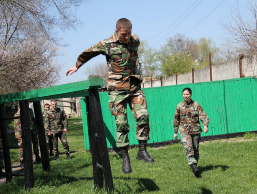 Молдавская армия подготовит резервистов 