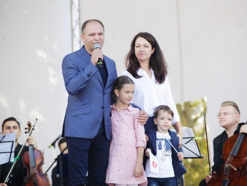 Ион Чебан необычно поздравил кишиневцев с Днем города: как все прошло