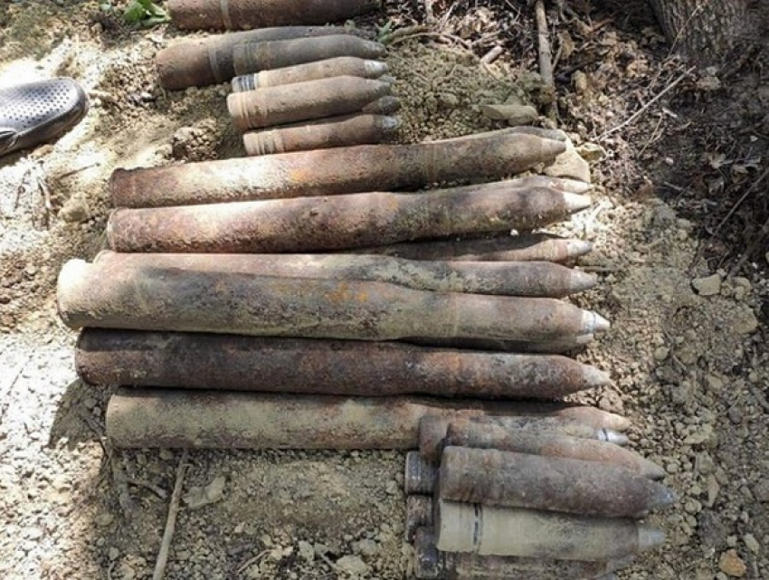 В Вадул-луй-Водэ обнаружили более 30 снарядов времен Великой Отечественной войны  