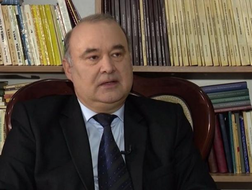 Виктор Степанюк предложил ограничить выплату зарплаты госслужащим до 15 тыс. леев