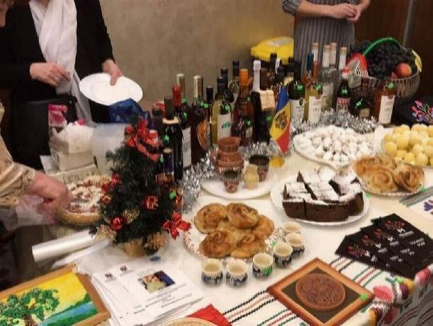 Молдавские вина и блюда порадовали гостей Рождественской благотворительной ярмарки в Беларуси 
