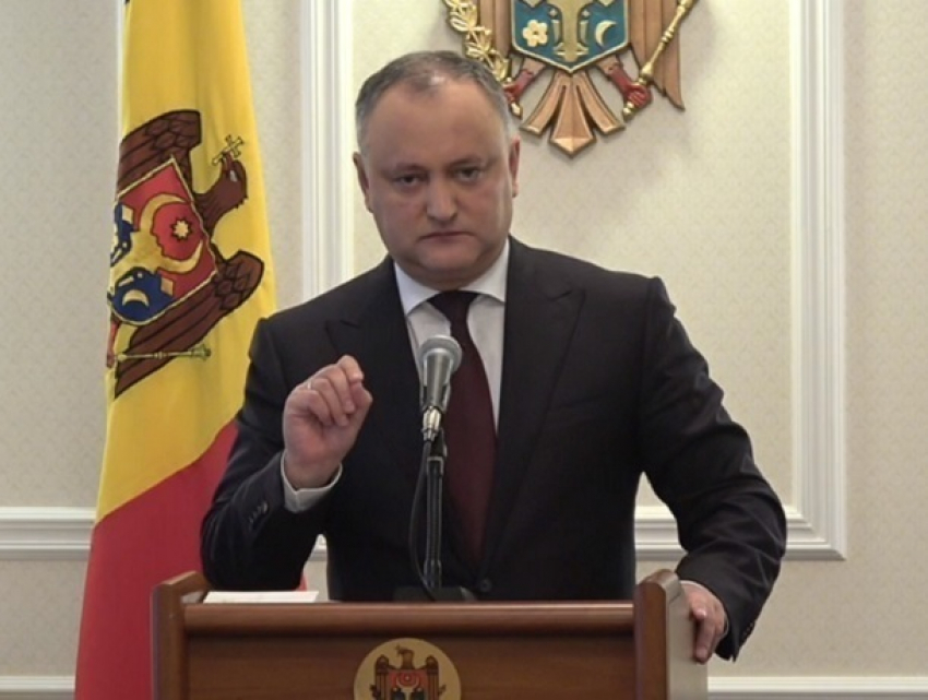 Я подниму весь молдавский народ на защиту родного языка, - президент