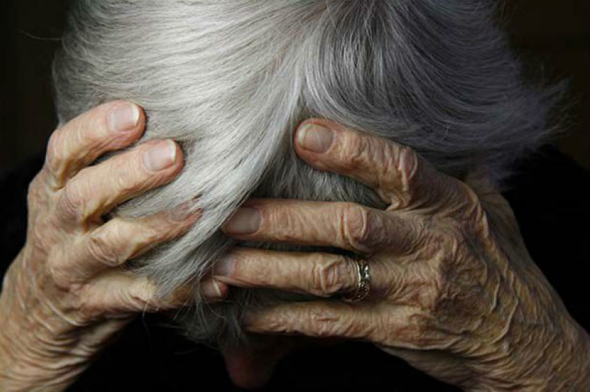 Нарушительница из Молдовы устроила забастовку на кушетке у российских пограничников 