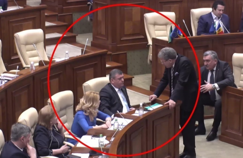 Гимпу в парламенте устроил «разборки» с выходцем из ЛДПМ 