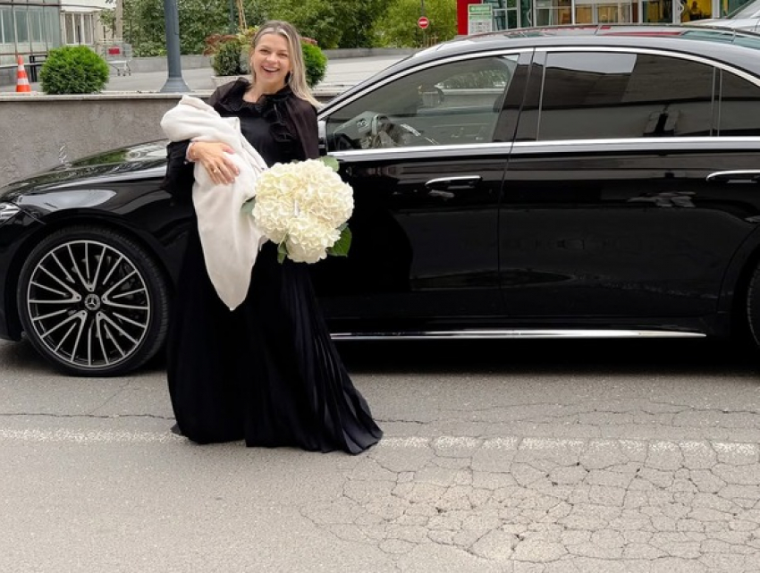 Mercedes за 200 тысяч евро довел именитую семью до долгов - Марина Кырнац рассказала, как не хватает денег на «коммуналку"