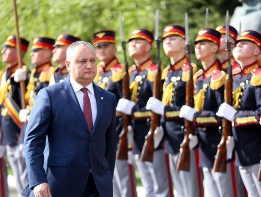 Национальная армия будет и впредь укреплять государственность Молдовы, - президент