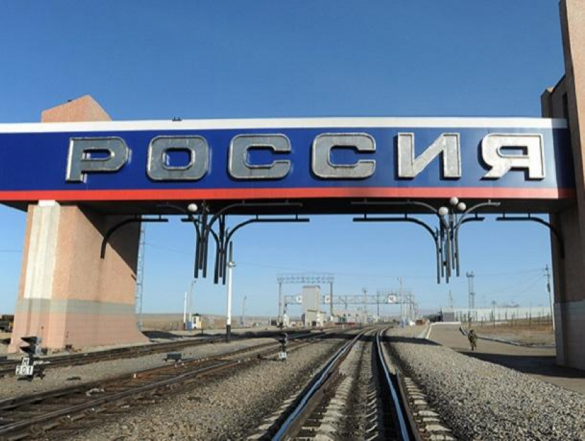 Пассажирское сообщение с Россией вновь приостановлено на неопределенный срок