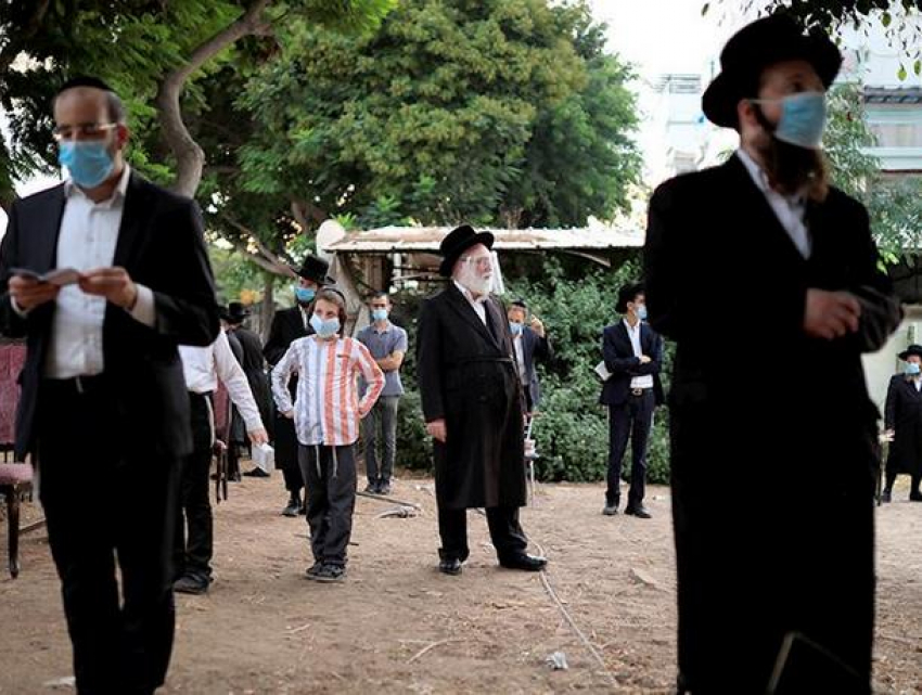 В Израиле вводят полный карантин сроком на три недели