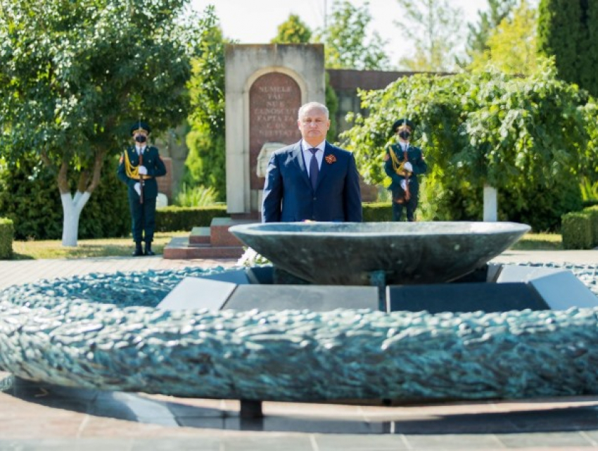 Президент принимает участие в праздновании 76-летия Ясско-Кишиневской операции
