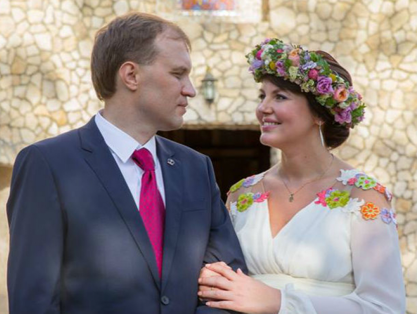 Нина Шевчук отпраздновала третью годовщину свадьбы с беглым экс-президентом Приднестровья