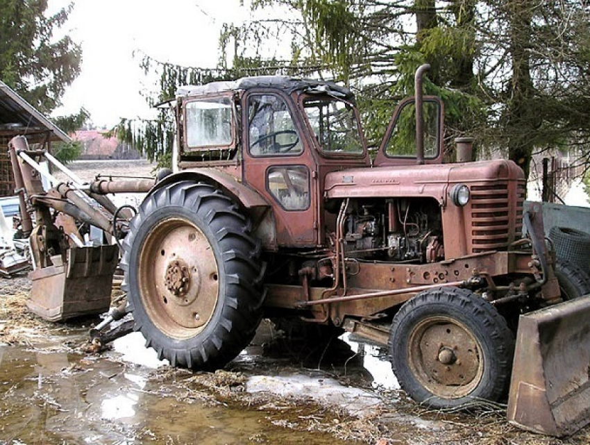Старые тракторы в Кишиневе решили оснастить системами GPS-навигации