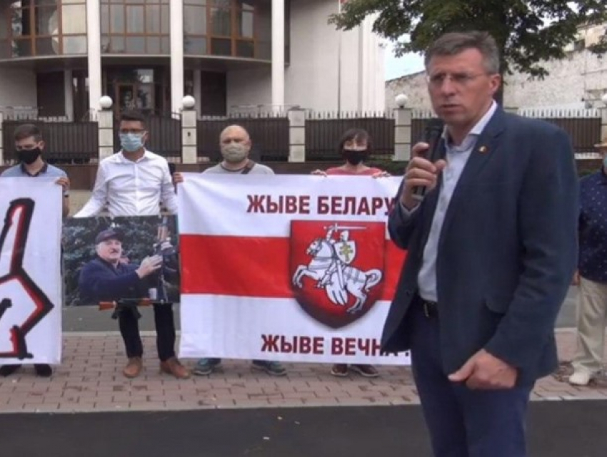 Киртоакэ осенне обострился у посольства Белоруссии