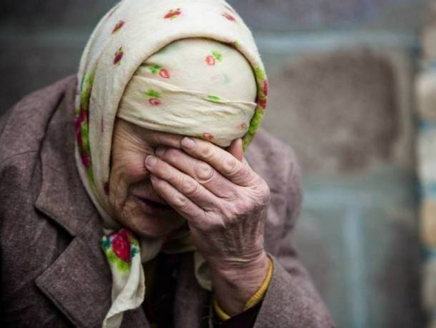Мошенники под видом социальных работников навели страх на пенсионеров Гагаузии