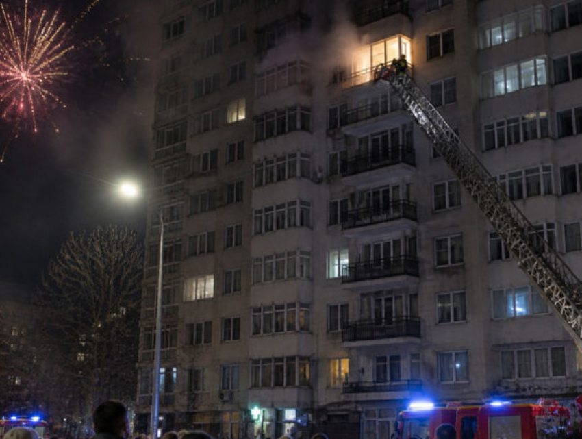 Фейерверки во дворе, приведшие к пожару: подозреваемый признал свою вину 