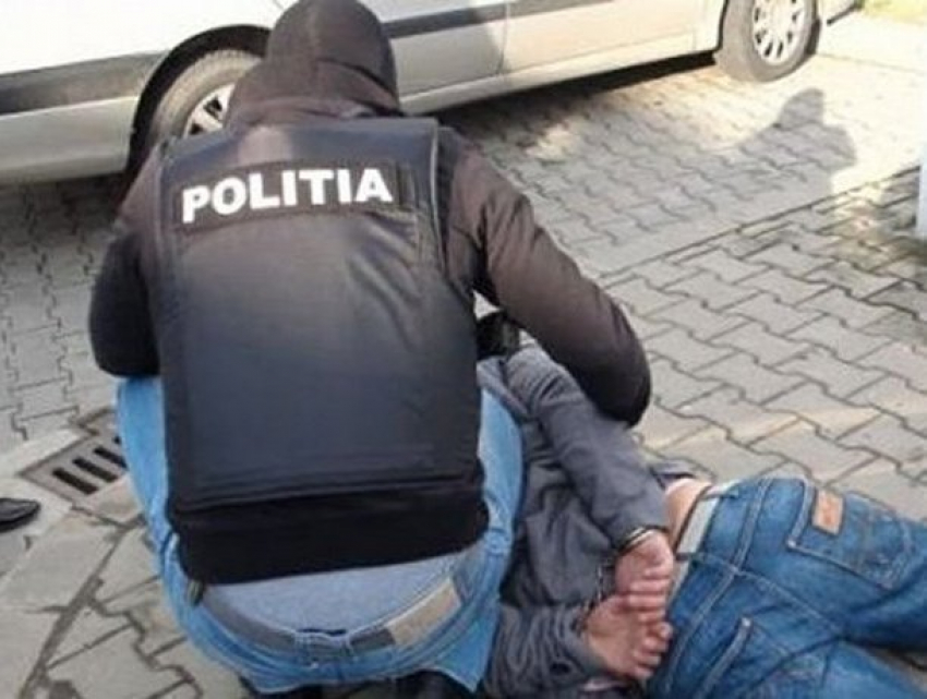 Успешная спецоперация закончилась задержанием крупной банды наркоторговцев на севере Молдовы