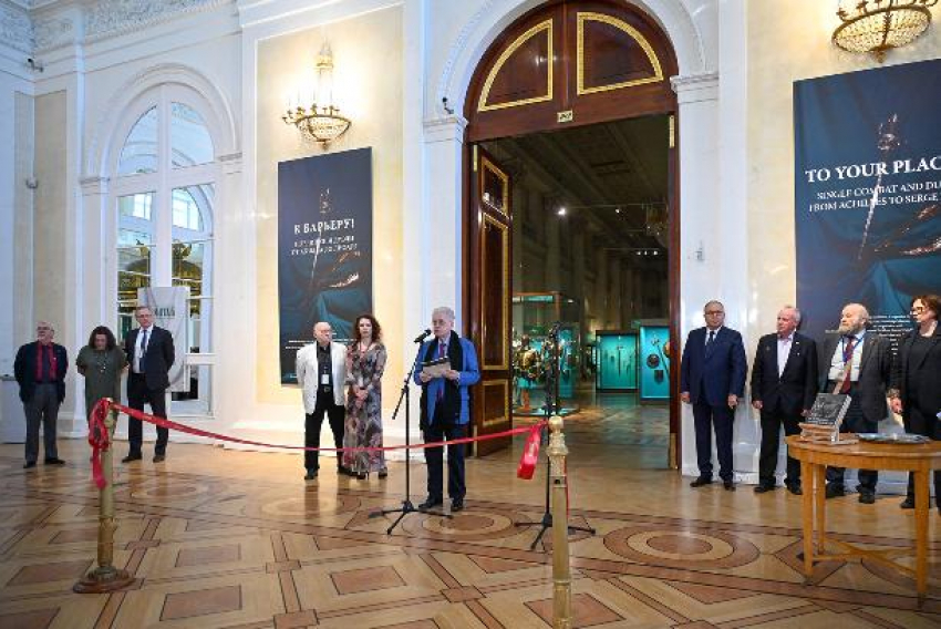 Включая дуэли с Пушкиным и Лермонтовым