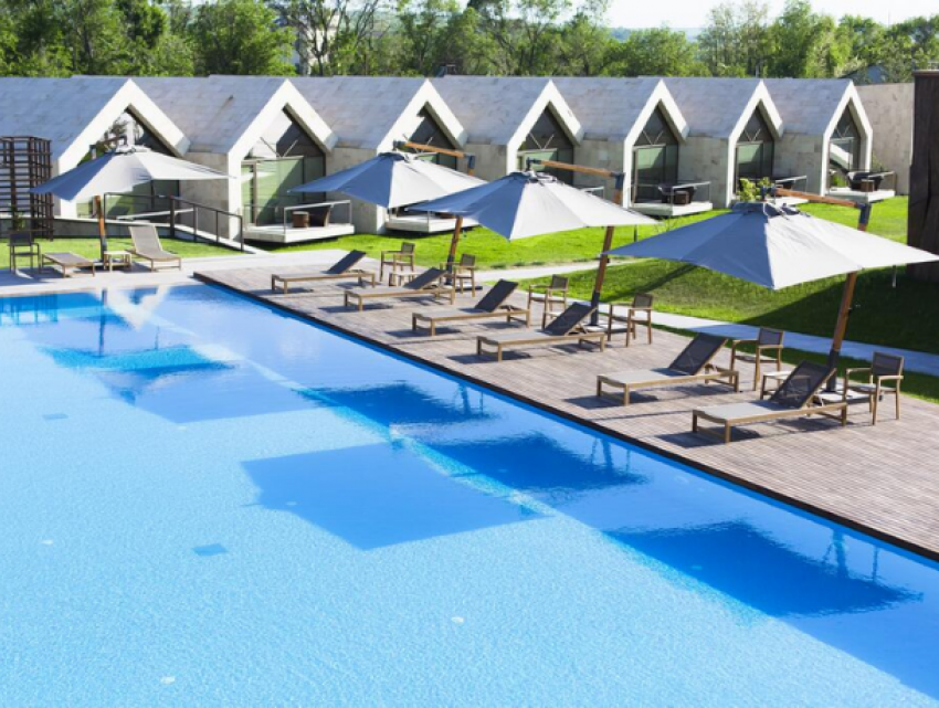 Бассейны пока остаются закрытыми