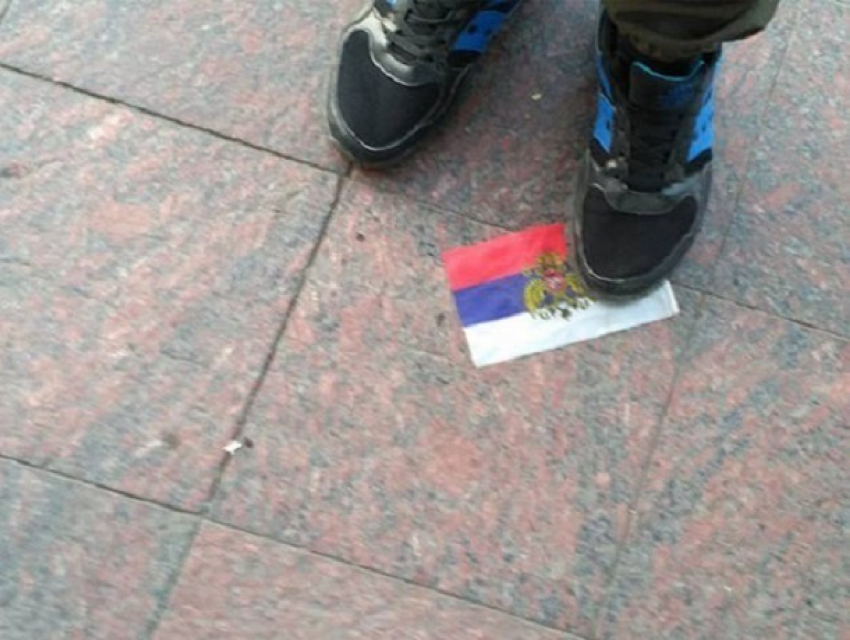 Водитель из Молдовы пережил издевательства националистов в Одессе из-за российского флага