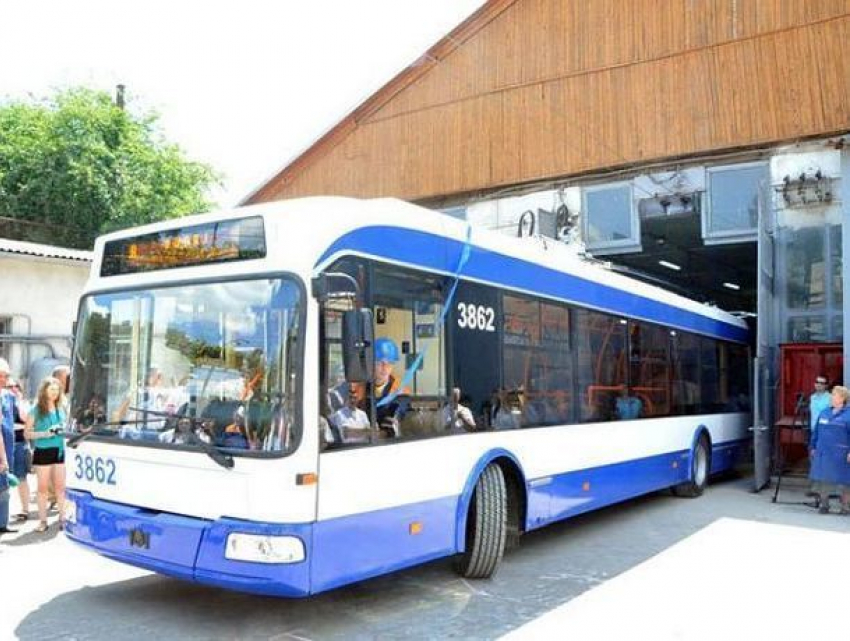 Начальника кишиневского управления электротранспорта обвинили в некомпетентности