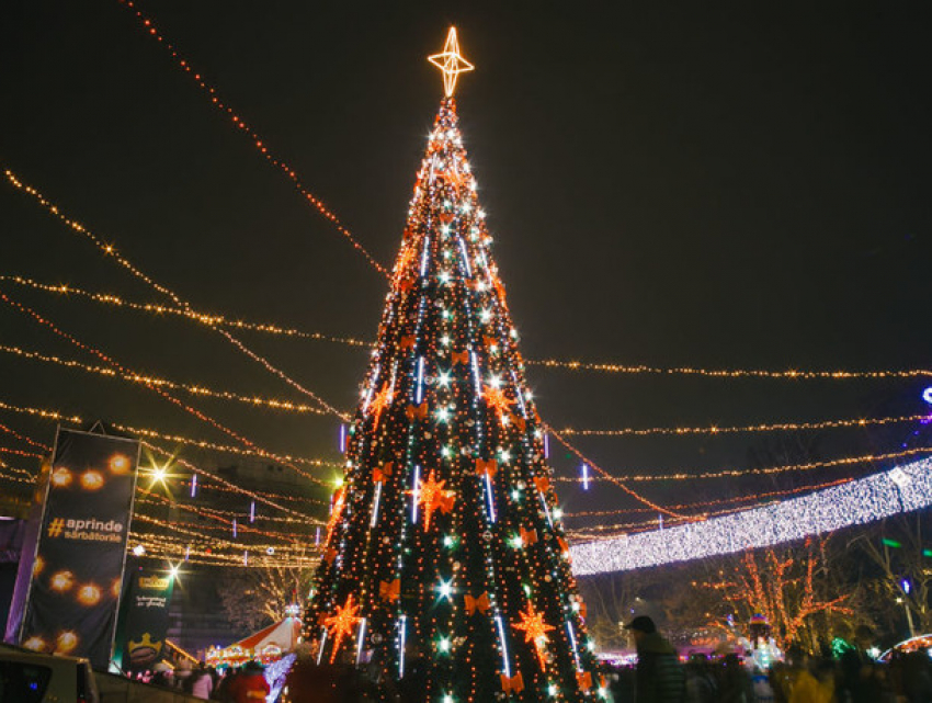 17 декабря состоится торжественное открытие новогодней елки в Кишиневе