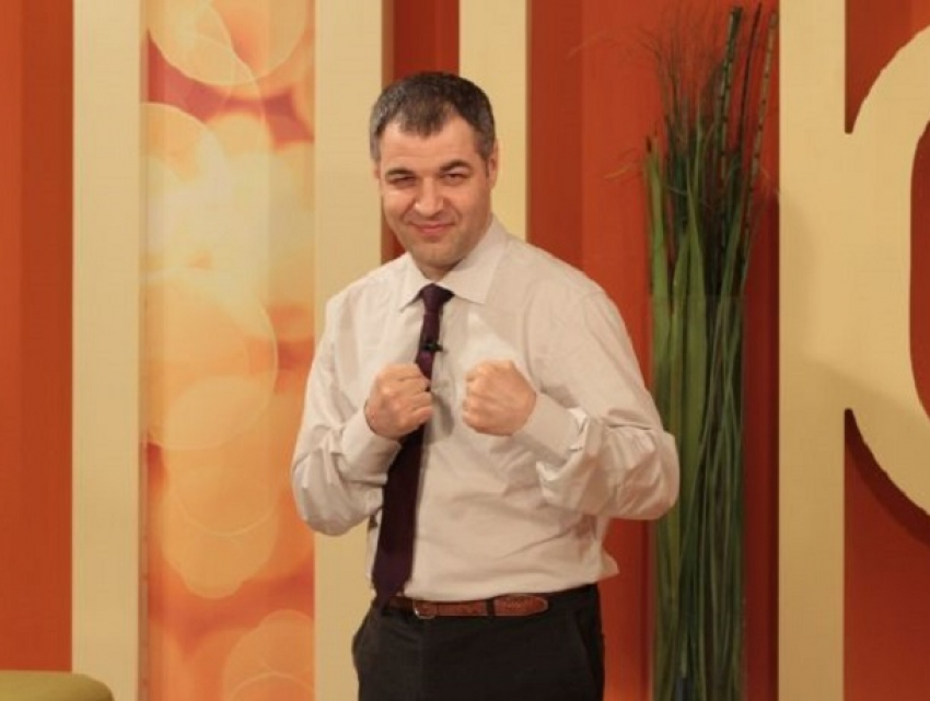 Националист Цыку потребовал общаться в парламенте только на «румынском языке»