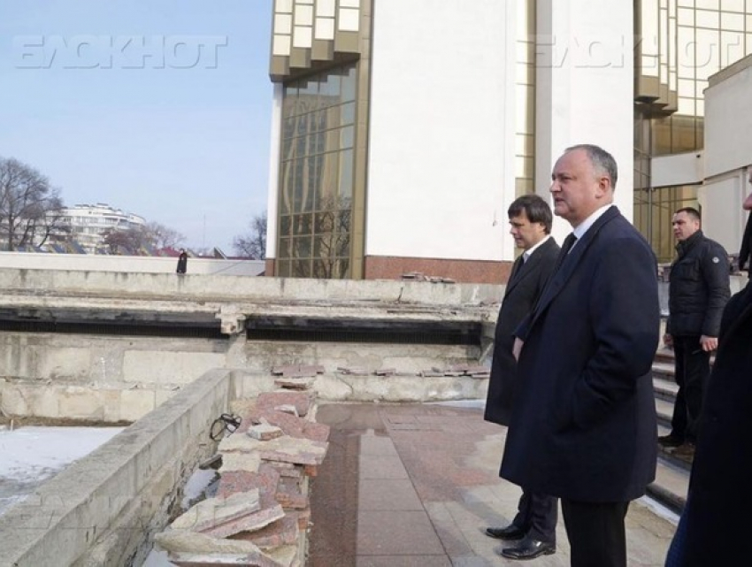 Игорь Додон ответил министрам, отказавшимся вернуть в его подчинение здание президентуры 