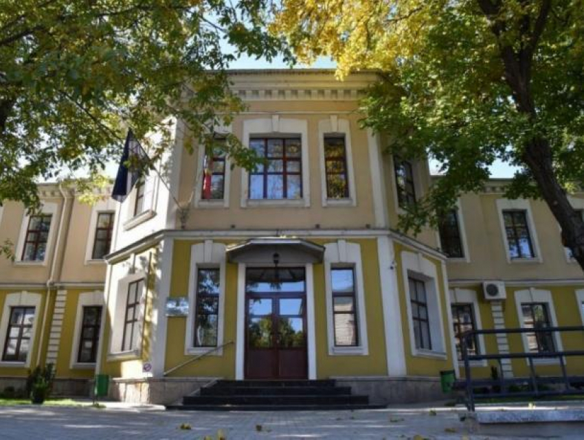 В поисках ректора: медицинский университет Молдовы объявил конкурс на должность руководителя