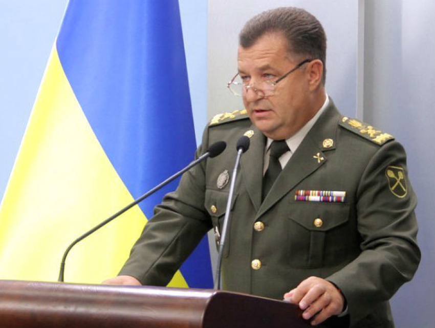 «Предательство»: министр обороны сорвал погоны с одесского полковника после скандала с хищением