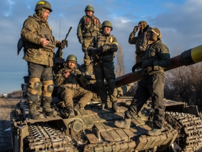 Санду жаждет горячей фазы конфликтов на Донбассе и в Приднестровье?