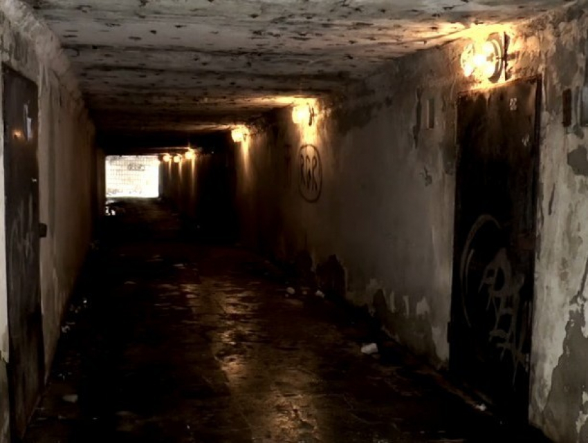 «Не хочу гранита и белого мрамора»: Кодряну призвал авторов проекта ремонта столичных подземок быть реалистами 
