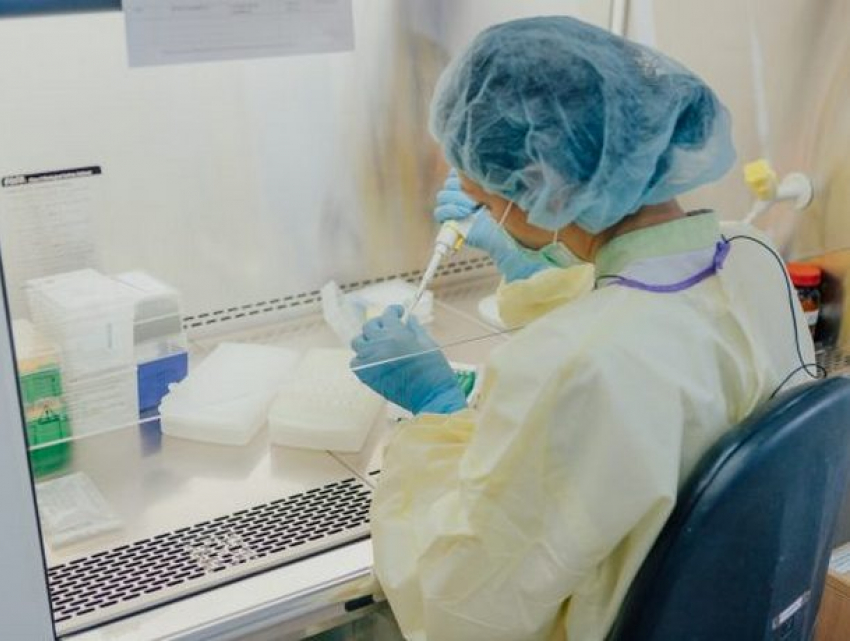 Швейцария передала Молдове оборудование для оснащения  лабораторий по диагностике COVID-19 