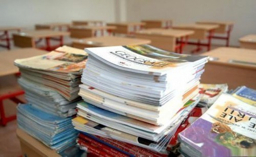 Благодаря усилиям социалистов аренда учебников в школах страны станет бесплатной 